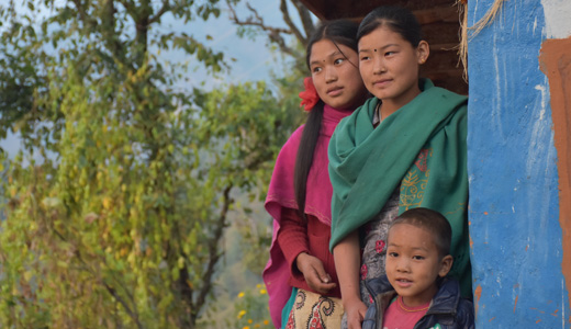 Högt belägna bergsbyar i Nepal